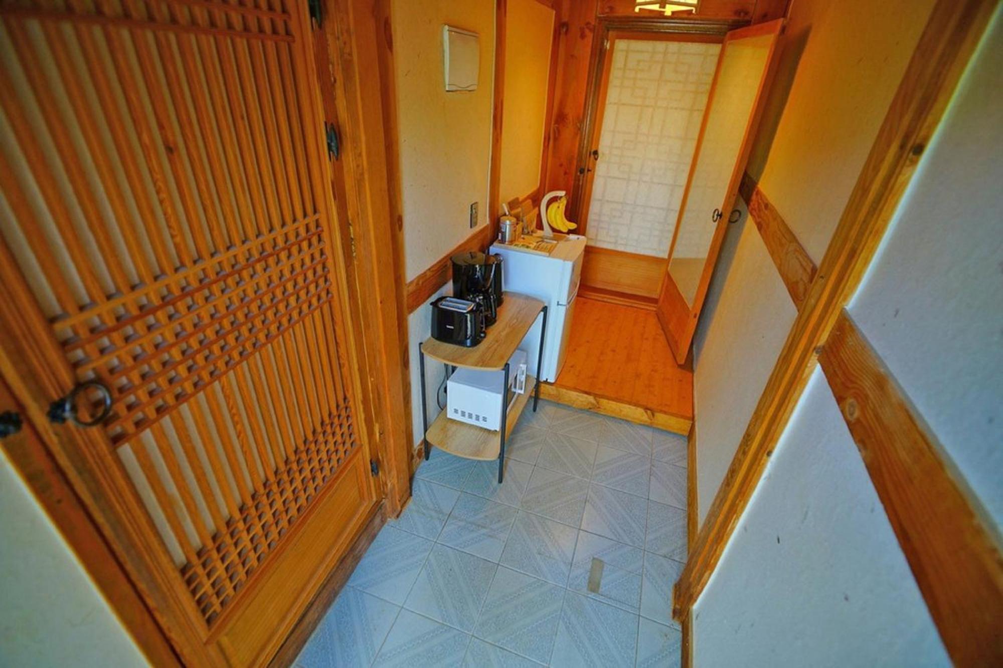 Hanok Gotaek Goeul Jeonju Exteriör bild